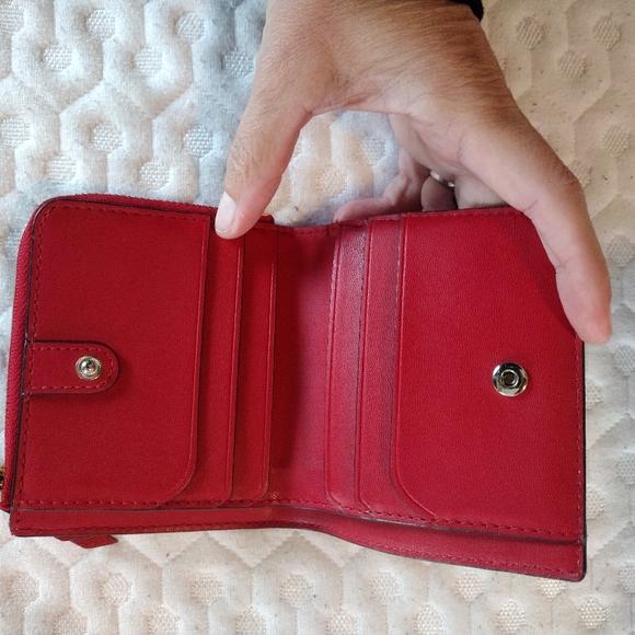 Kate spade bifold wallet - Picture 2 of 4